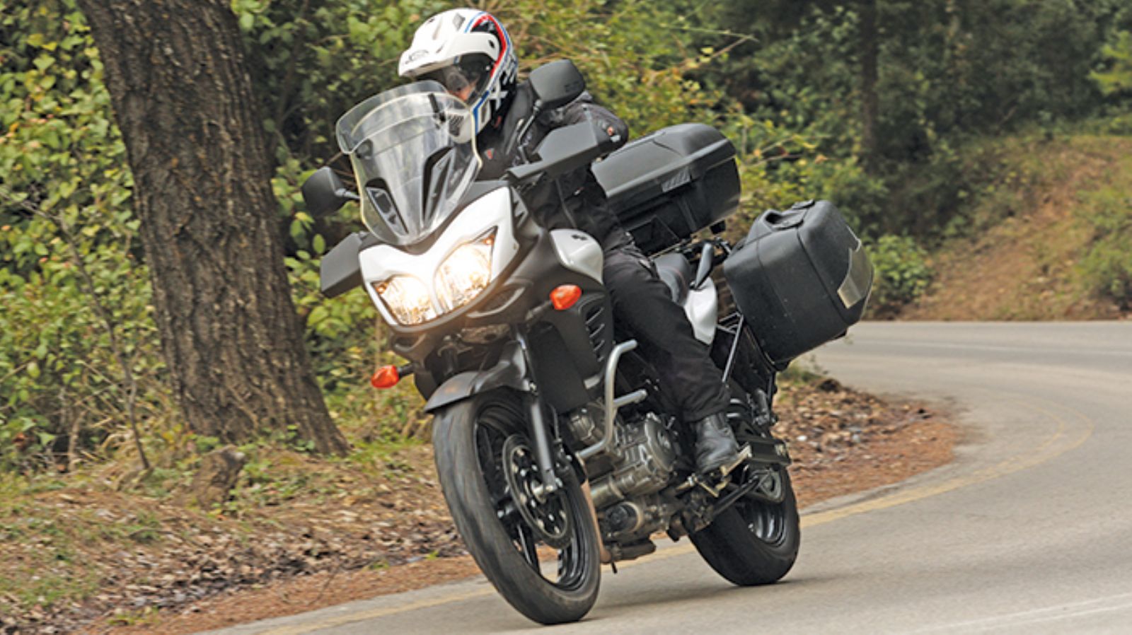 Δοκιμασμένο και ολοκληρωμένο, το V-Strom δικαίως αποτελεί ένα best seller στην κατηγορία.